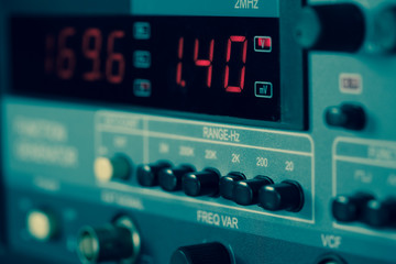 display of electronic measuring instrument