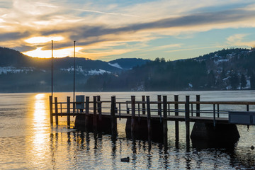 Obraz premium Holzsteg im Titisee