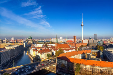 Über den Dächern von Berlin, Fernsehturm, Berliner Dom, Rathaus