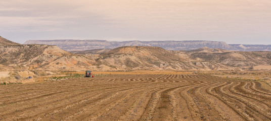 Farms in arid conditions