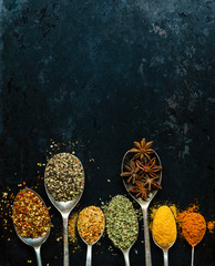 Obraz na płótnie Canvas spices on the spoon