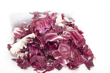 radicchio rosso tagliato e confezionato