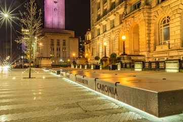 Obraz premium The Strand, Liverpool. Outside the Cunard and Georges Dock Building