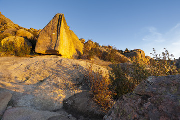 Obraz premium Riscos en la senda Maeso. Madrid.