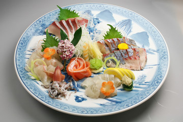 刺身盛り合わせ