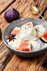 summer ice cream with figs