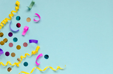 Obraz premium Carnival festive decoration on blue background