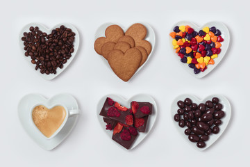 Heart shape plate set