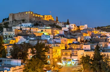 Photo sur Plexiglas Tunisie Night skyline of El Kef, a city in northwestern Tunisia