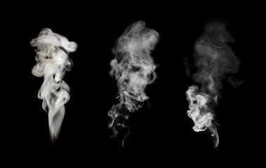 Foto op Plexiglas white smoke isolated on black © Liliia
