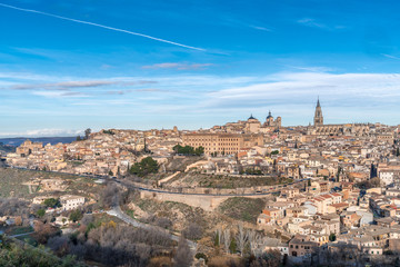Fototapeta na wymiar Toledo Skyline, cathedral and the (Tajo) tagus river. UNESCO world heritage site.