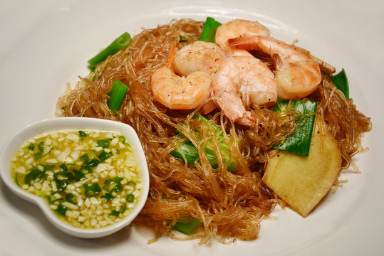 casseroled shrimps with glass noodles is diet menu asian style