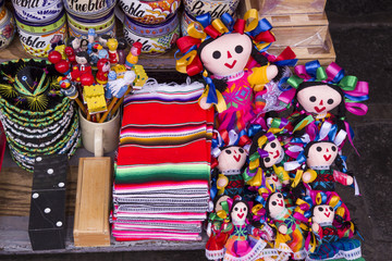 TYPICAL HANDICRAFTS OF PUEBLA MEXICO DOLLS