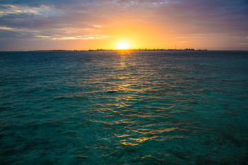 Sonnenuntergang im Paradies