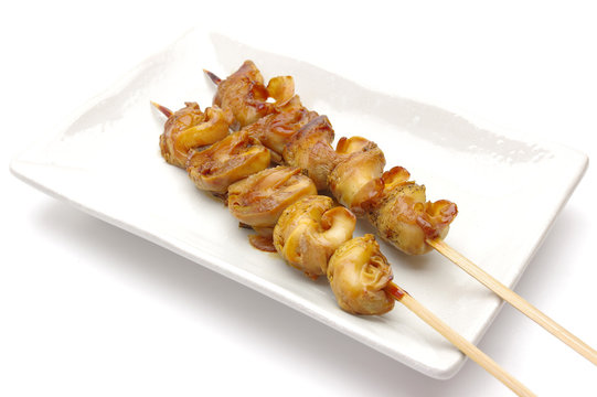 つぶ貝の串焼き