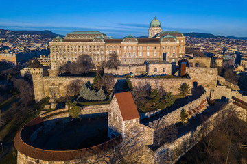 Obraz premium Budapest, Hungary - Aerial view of Buda Castle Royal Palace early in the morning with clear blue sky