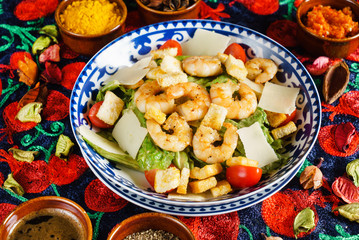 salad with shrimps