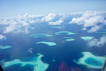 Fototapeta na wymiar サンゴ礁の島