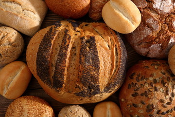 Bread is one of the basic foods that we can meet with meals on every table.
