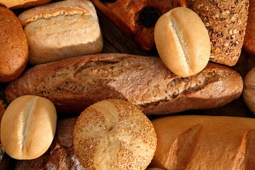Bread is one of the basic foods that we can meet with meals on every table.
