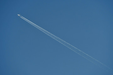 飛行機雲