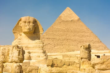 Foto op Canvas The Great Sphinx and the Pyramid of Kufu, Giza, Egypt © Luis