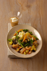 Leipziger Allerlei Salat und Flusskrebssuppe