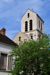 Fototapeta na wymiar Verneuil sur Seine; France - july 5 2017 : saint Martin church