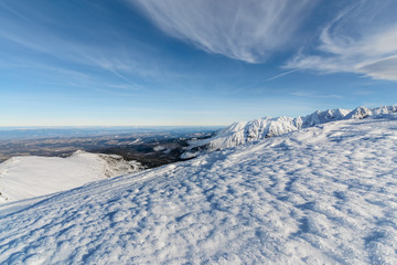 Ice slopes in one of the peaks of high Tatras © velishchuk