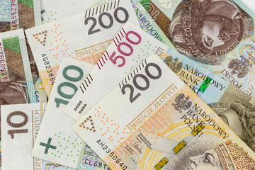 New Polish banknotes 100, 200 and 500 zloty