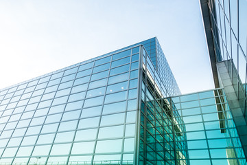 Fototapeta premium Industriebau - moderne Glasfassade in Deutschland
