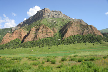 Fototapeta na wymiar Beautiful mountain landscape near Uch-Tyube, M41 Pamir Highway Kyrgyzstan