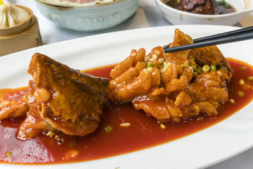 Mandarin fish with pine nuts
