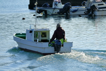 漁船の出港