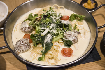 Cream meatballs spaghetti