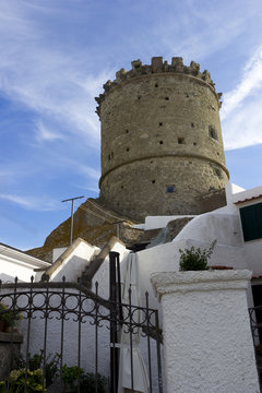 torre del torone ischia forio