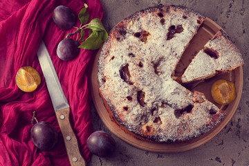 Pie with plums