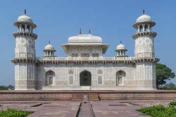 Fototapeta na wymiar Tomb of Itimad-ud-Daulah, Agra, Uttar Pradesh, India