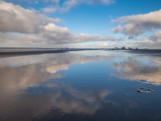 Spiegelung am Meer