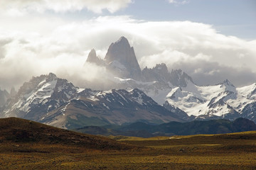 Fototapeta premium Cerro Fitz Roy mountain in Patagonia, Argentina