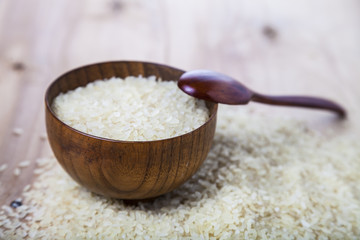 Raw long-grain steamed rice in a bowl