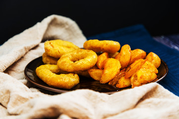 Fast food Homemade Crunchy Fried onion rings