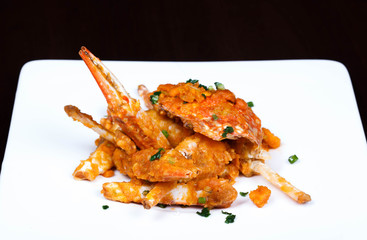 Fried crab with curry