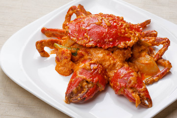 Fried crab with curry