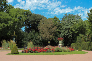 Pays de la Loire - Vendée - Luçon Jardin public Dumaine en été