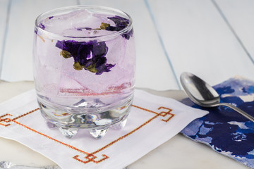Vodka tonic cocktails with flavor.