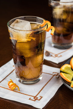 Cuba Libre cocktail with flavors.