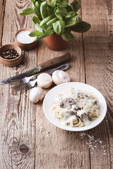 Mushroom pasta with creamy parmesan sauce