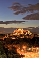 Poster Beleuchtete Akropolis in Athen, Griechenland in der Abenddämmerung © romanslavik.com