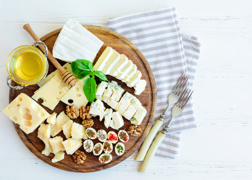 Plate with different kind of cheese